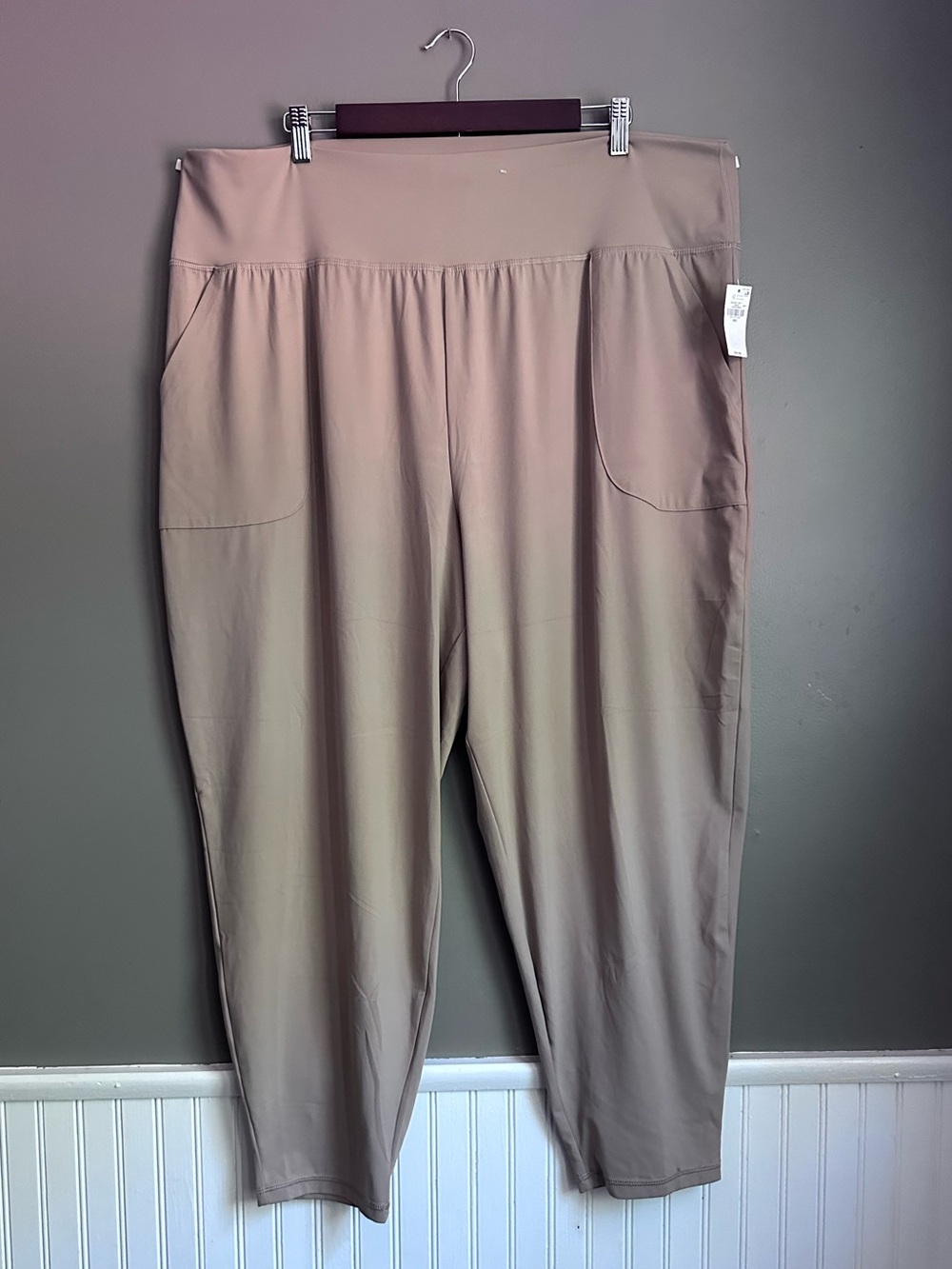 Old Navy High Waisted Studio Smooth Jogger Pants Women’s Size XX-Large